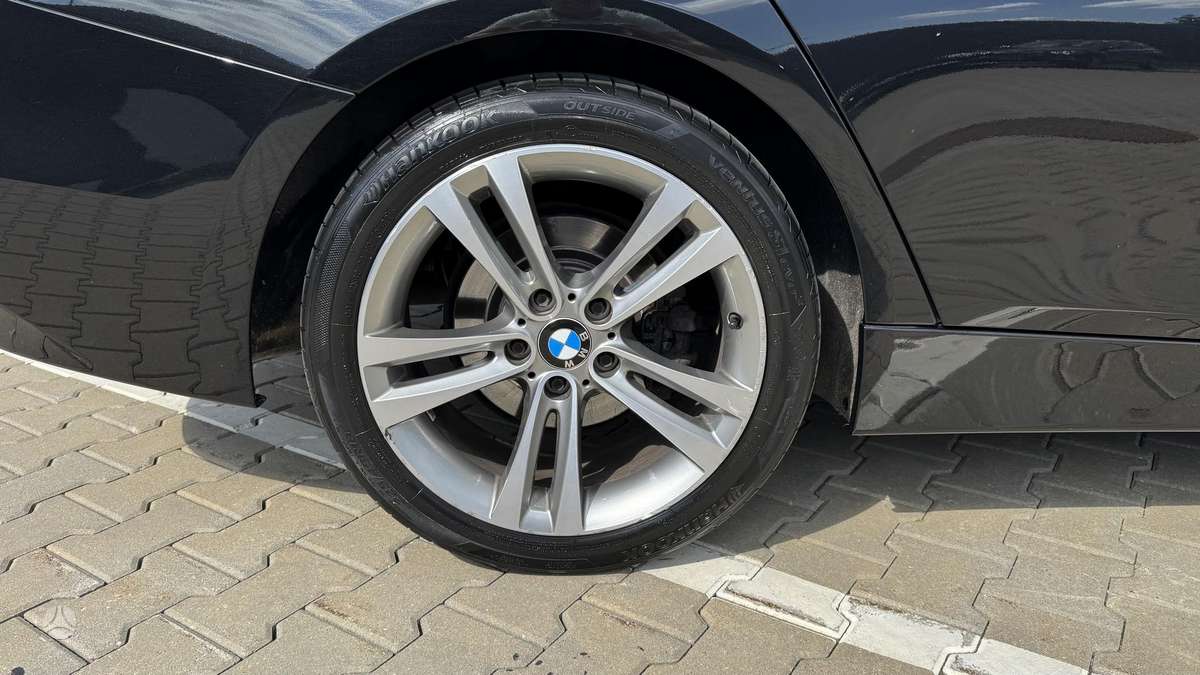 BMW 320, 2.0 l., wagon