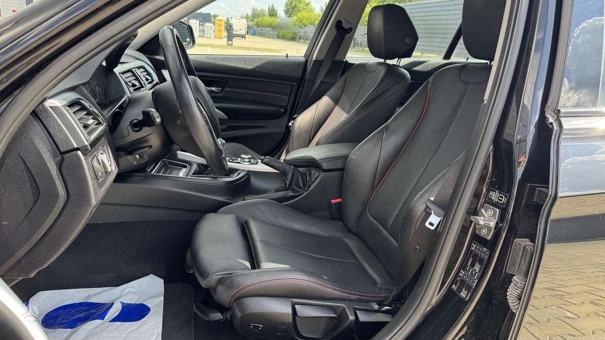 BMW 320, 2.0 l., wagon