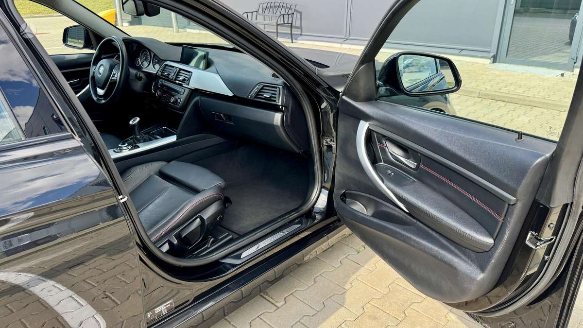 BMW 320, 2.0 l., wagon