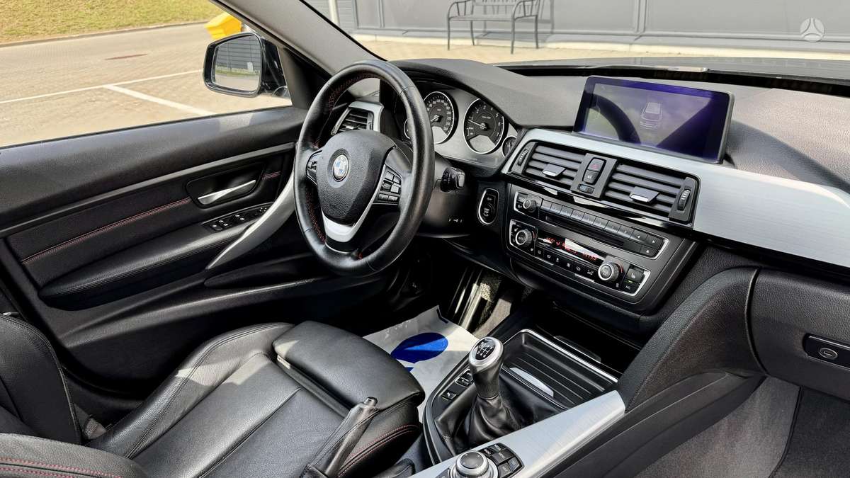 BMW 320, 2.0 l., wagon