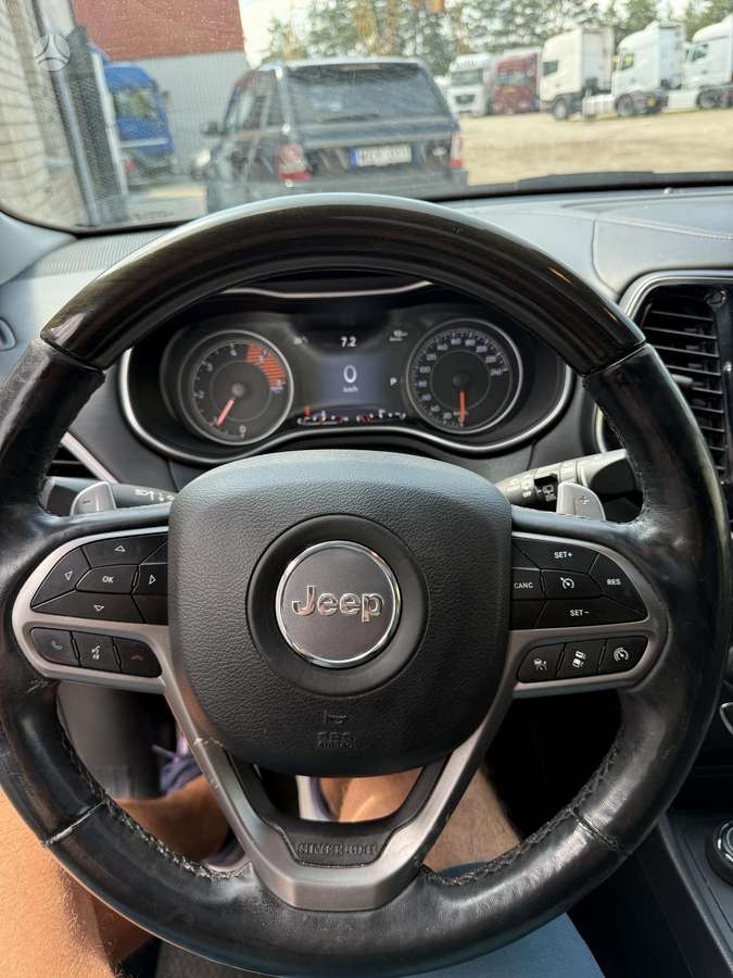 Jeep Cherokee, 2.2 l., mpv / minivan