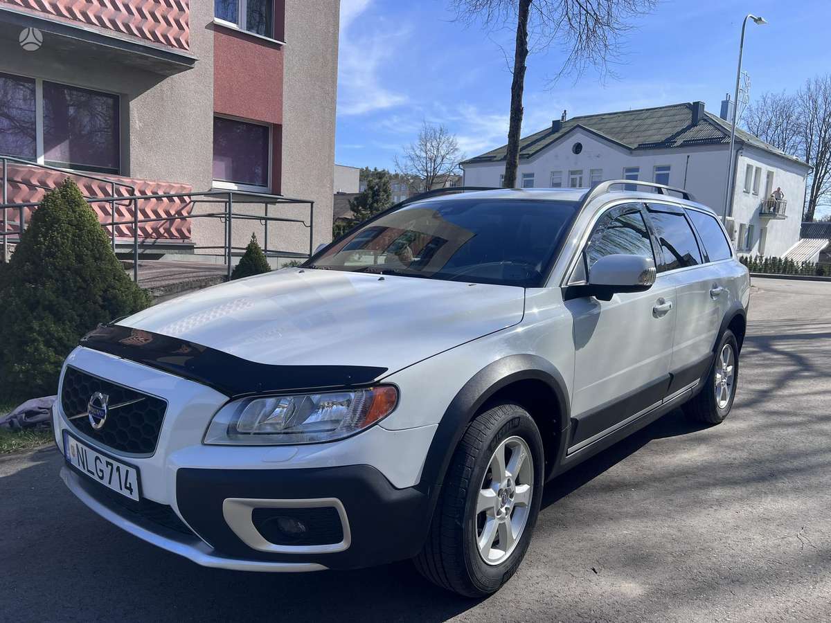 Volvo XC70, 3.2 l., wagon