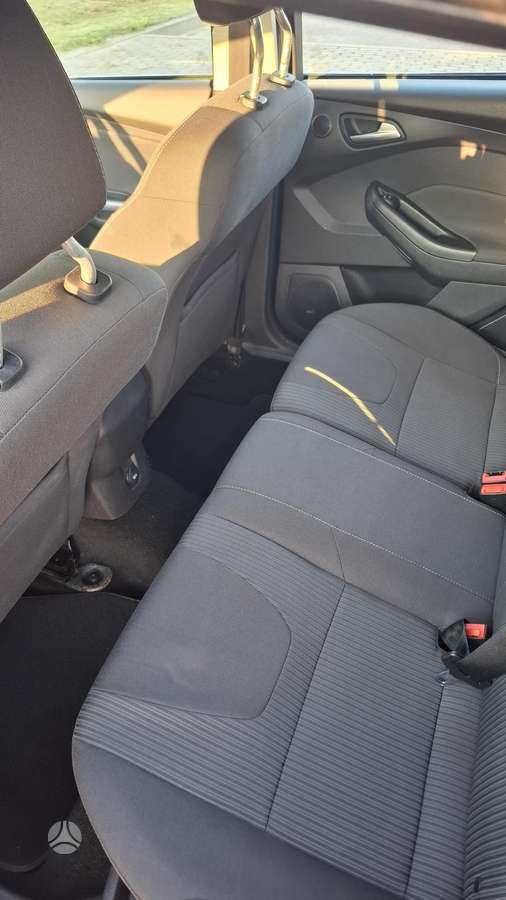 Ford Focus, 1.0 l., Хэтчбек