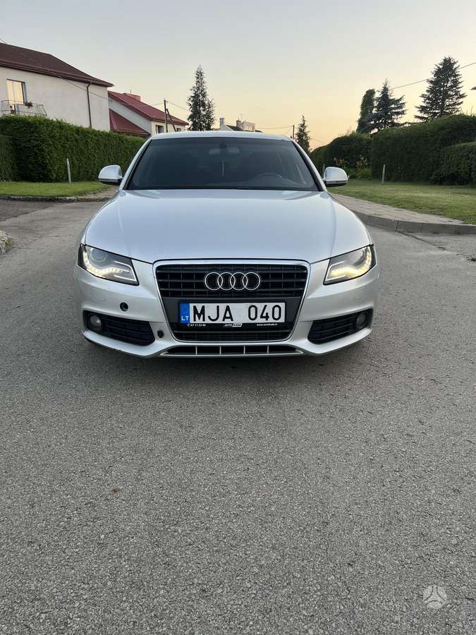 Audi A4, 2.7 l., Седан