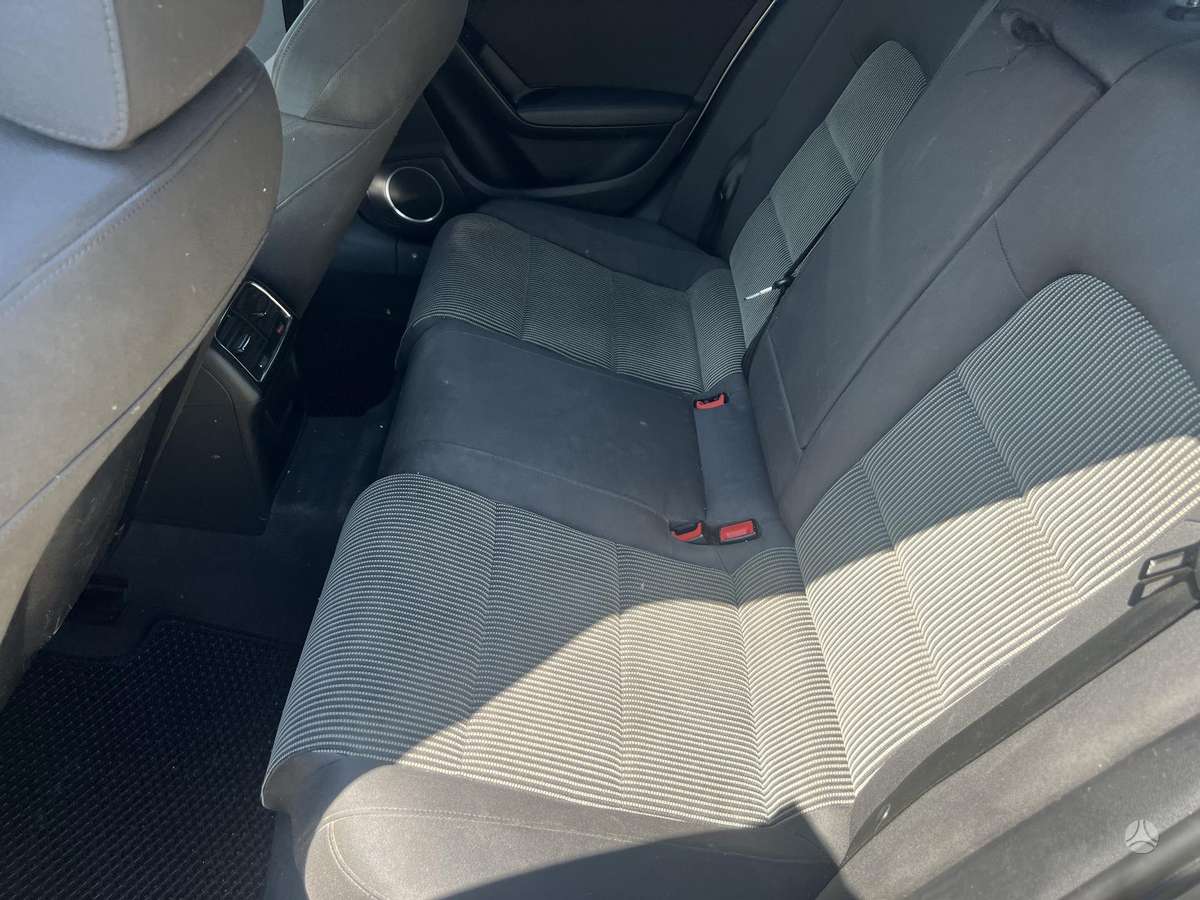 Audi A4, 2.7 l., sedanas