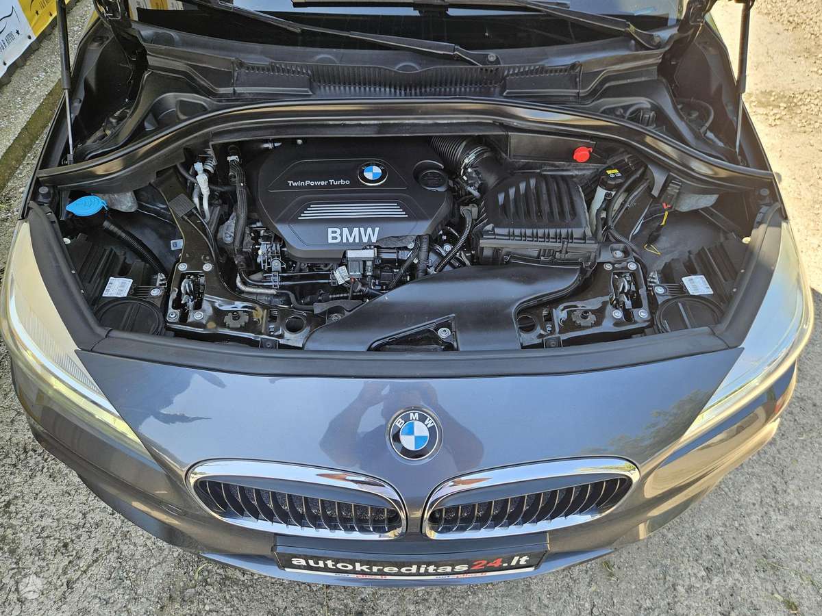 BMW 218 Active Tourer, 2.0 l., Минивэн