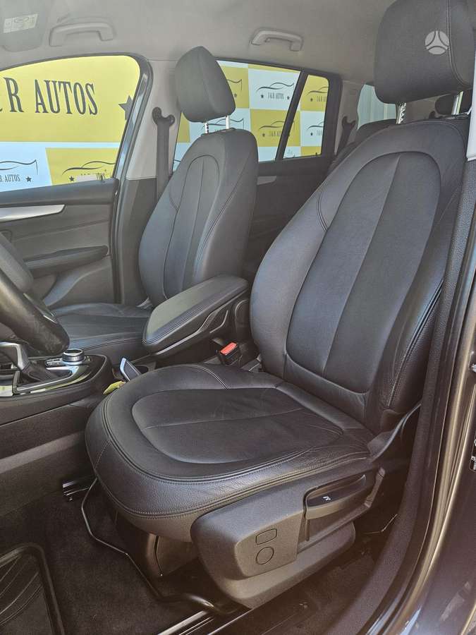 BMW 218 Active Tourer, 2.0 l., Минивэн