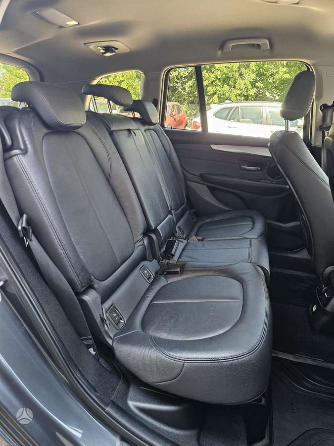BMW 218 Active Tourer, 2.0 l., Минивэн