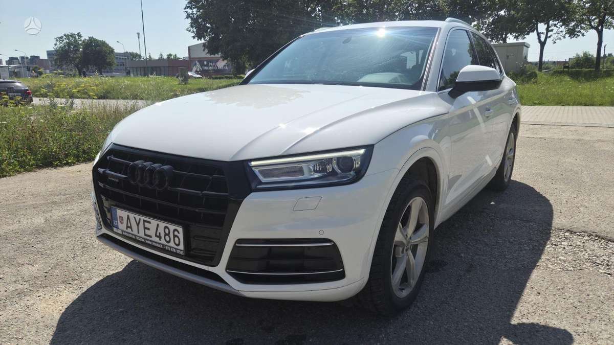 Audi Q5, 2.0 l., Внедорожник / Кроссовер