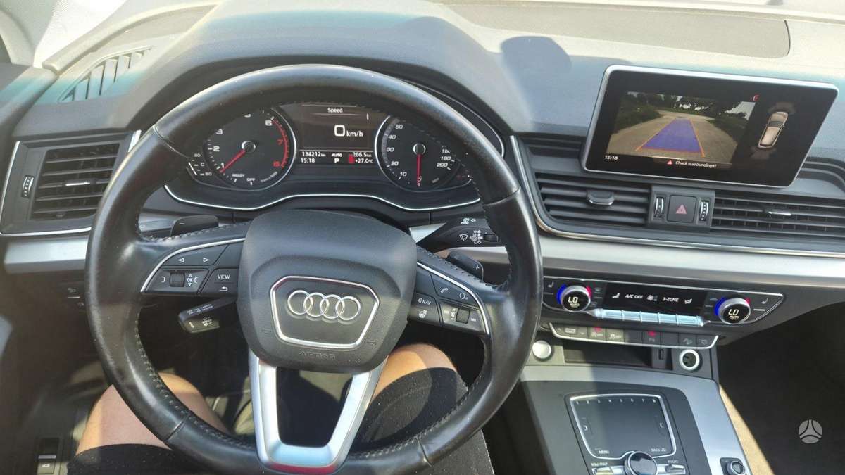 Audi Q5, 2.0 l., Внедорожник / Кроссовер