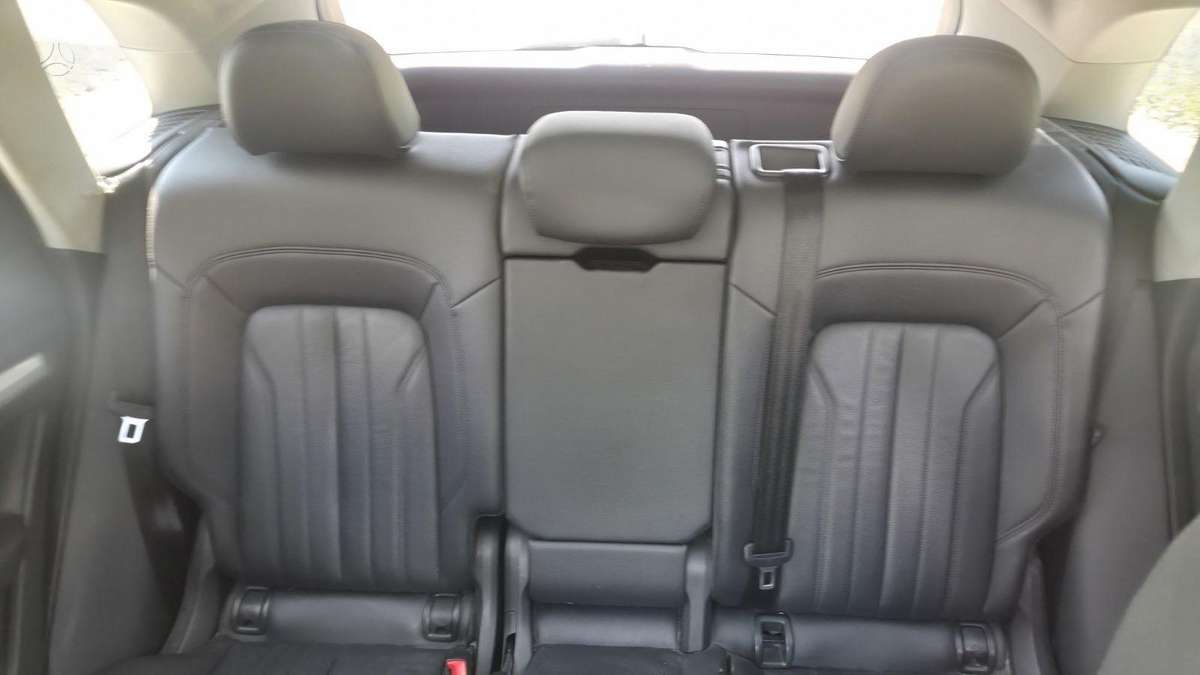 Audi Q5, 2.0 l., Внедорожник / Кроссовер