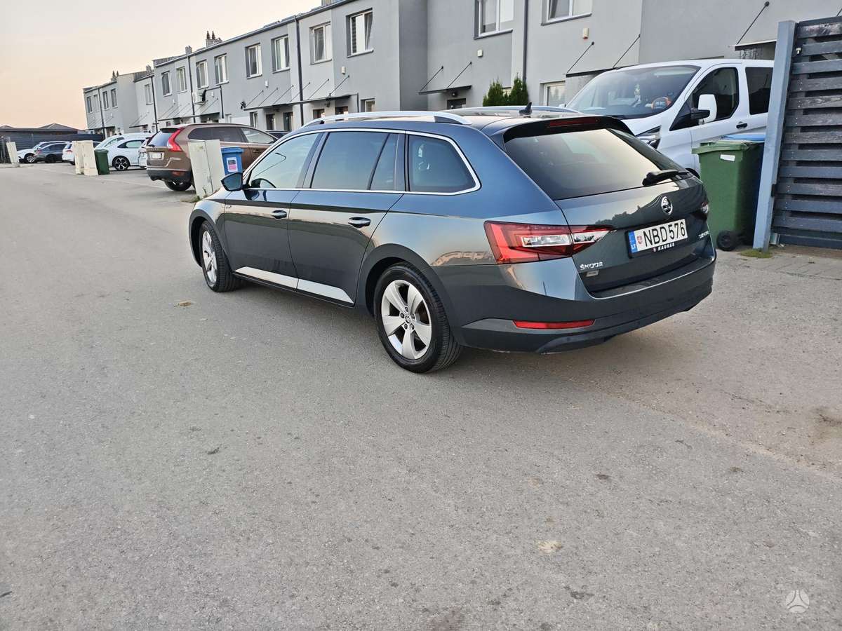 Skoda Superb, 1.5 l., Универсал