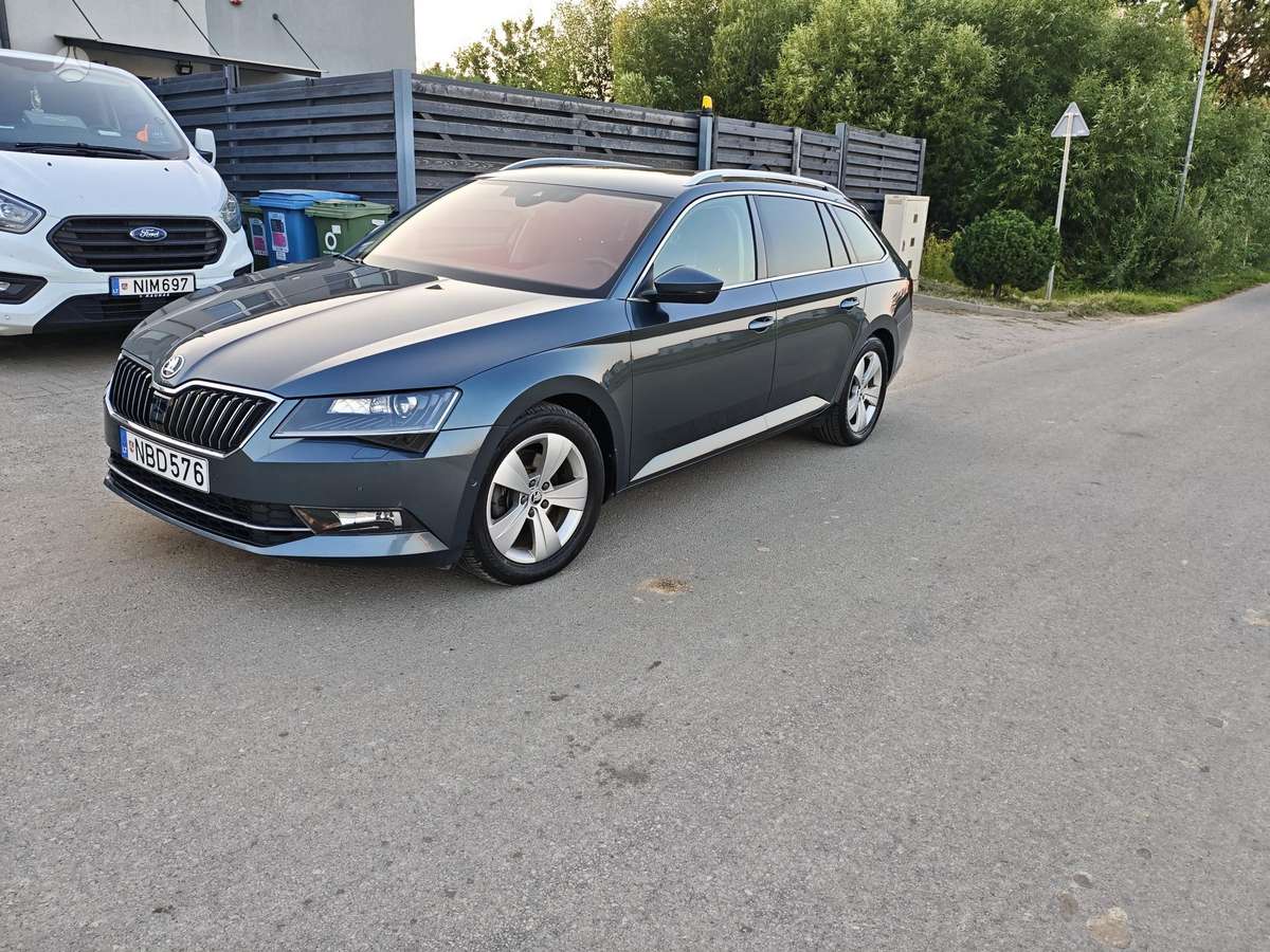 Škoda Superb - 5