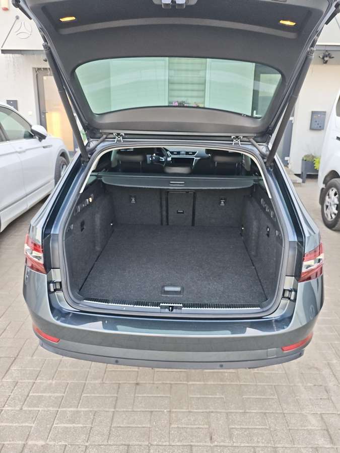 Skoda Superb, 1.5 l., Универсал
