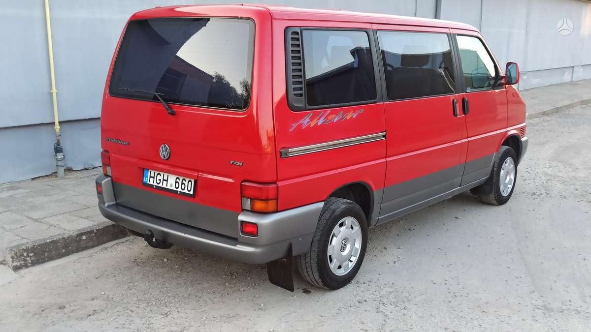 Volkswagen Multivan - 4