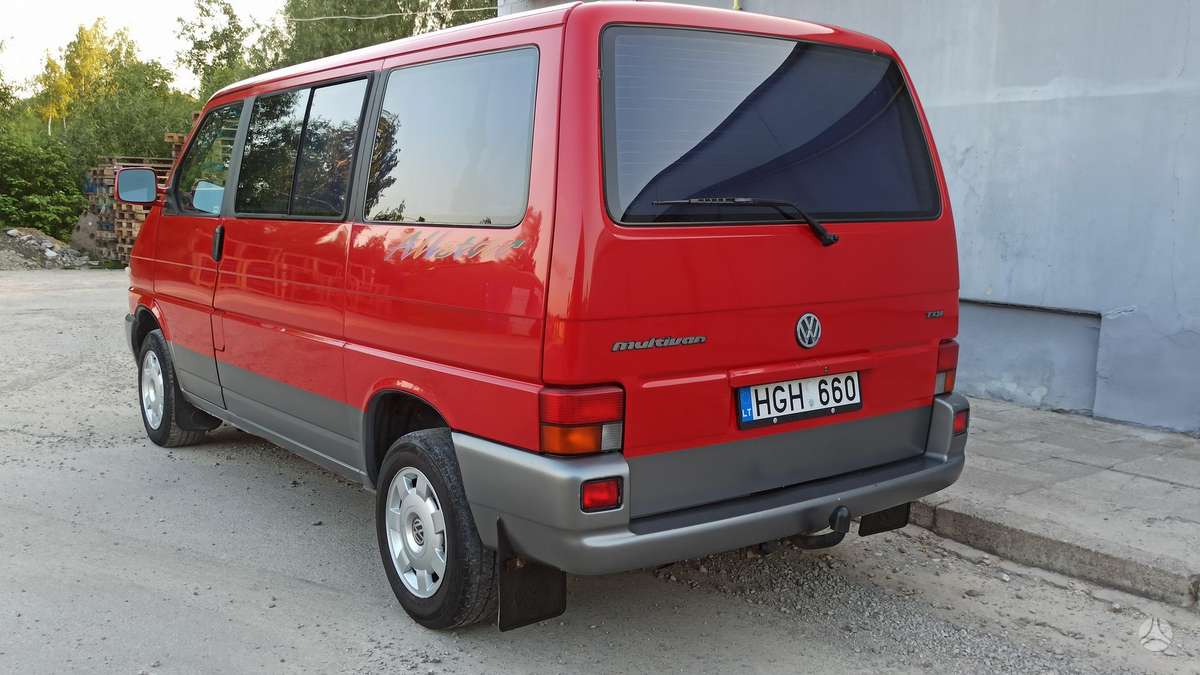 Volkswagen Multivan - 8