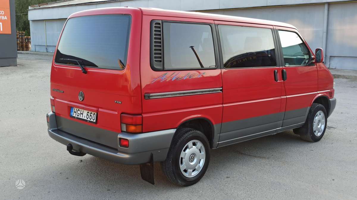 Volkswagen Multivan - 10