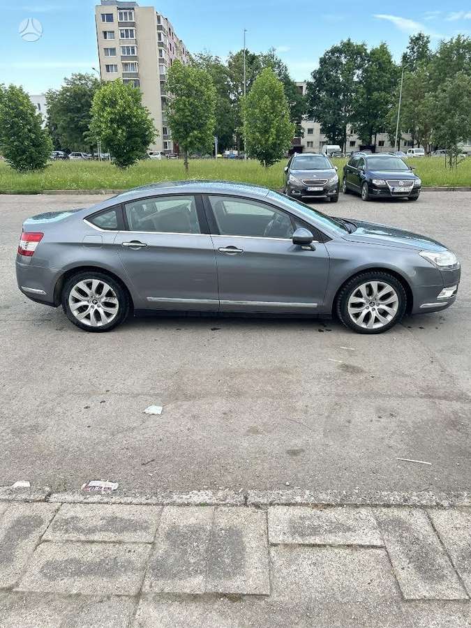 Citroen C5, 2.2 l., sedanas
