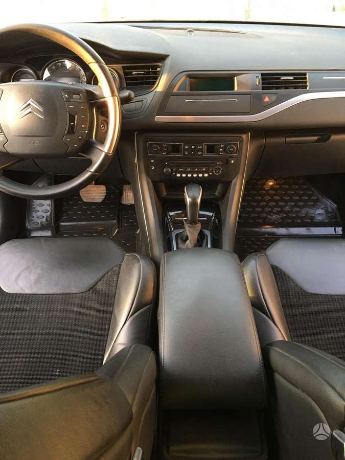 Citroen C5, 2.2 l., sedanas