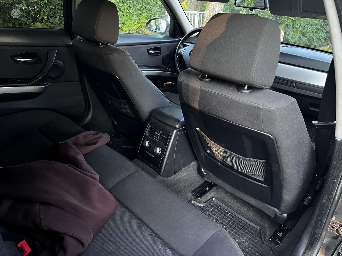 BMW 320, 2.0 l., wagon