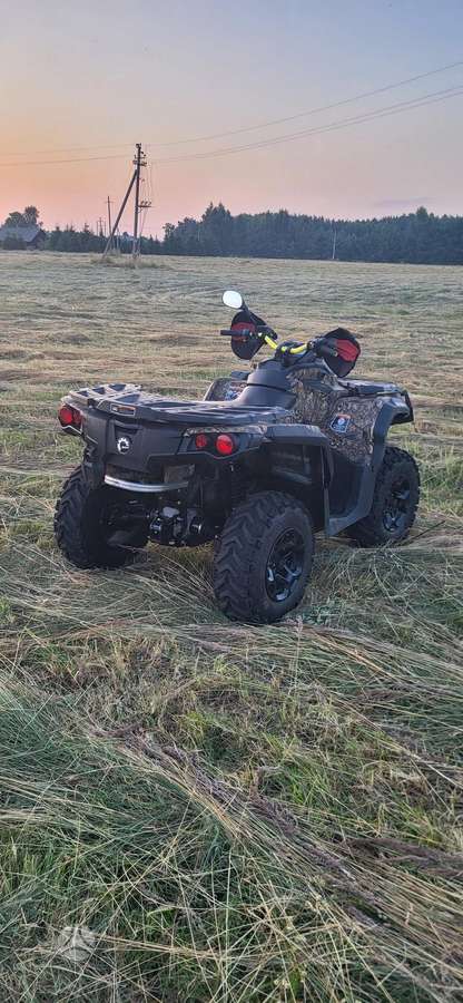 Can-Am Outlander 1000cc, atv / quad