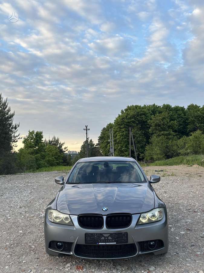BMW 318, 2.0 l., Седан