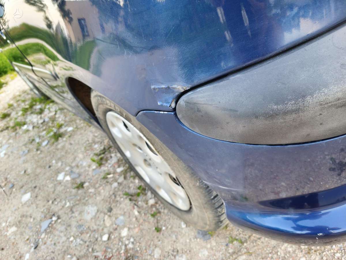 Peugeot 206 - 9