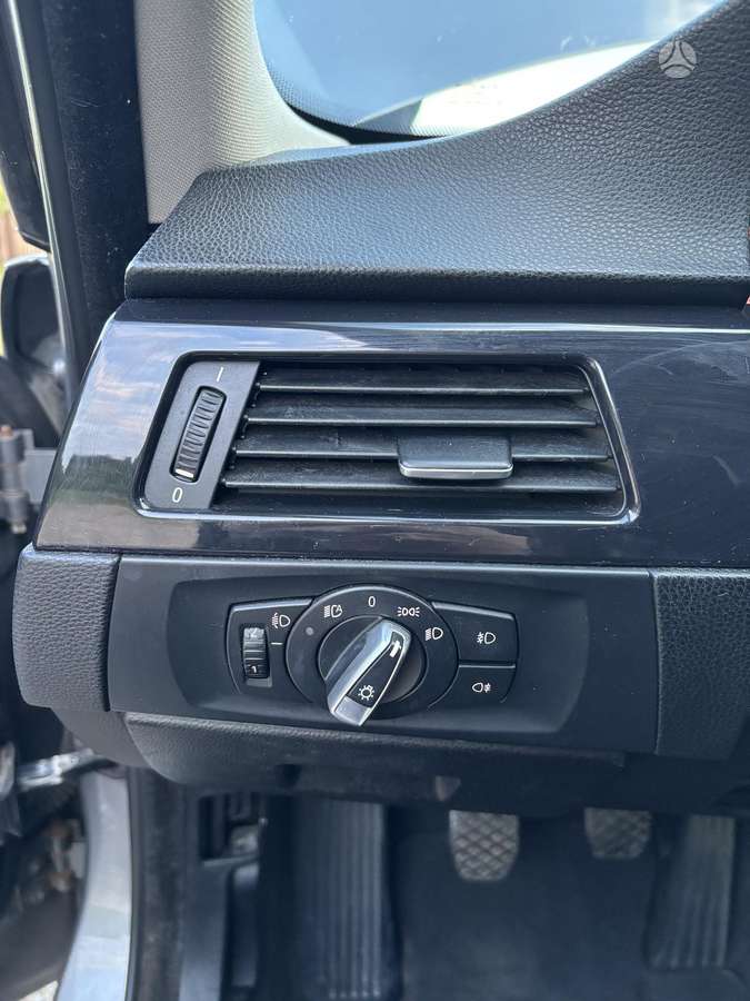 BMW 318, 2.0 l., Седан