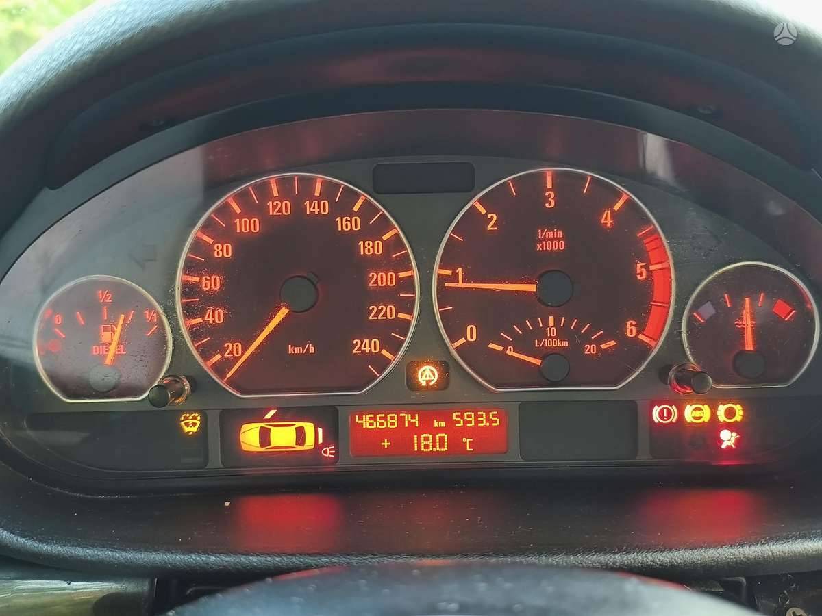 BMW 320, Универсал