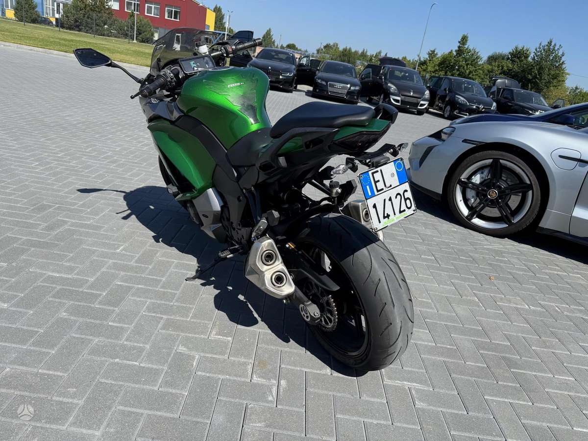 Kawasaki Ninja 1000SX 1043cc, superbikes