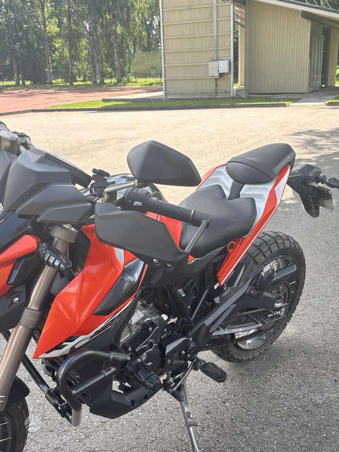 Zontes 125C 125cc, scooters / mopeds