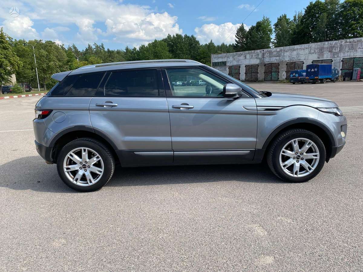 Land Rover Evoque, 2.2 l., off-road / crossover