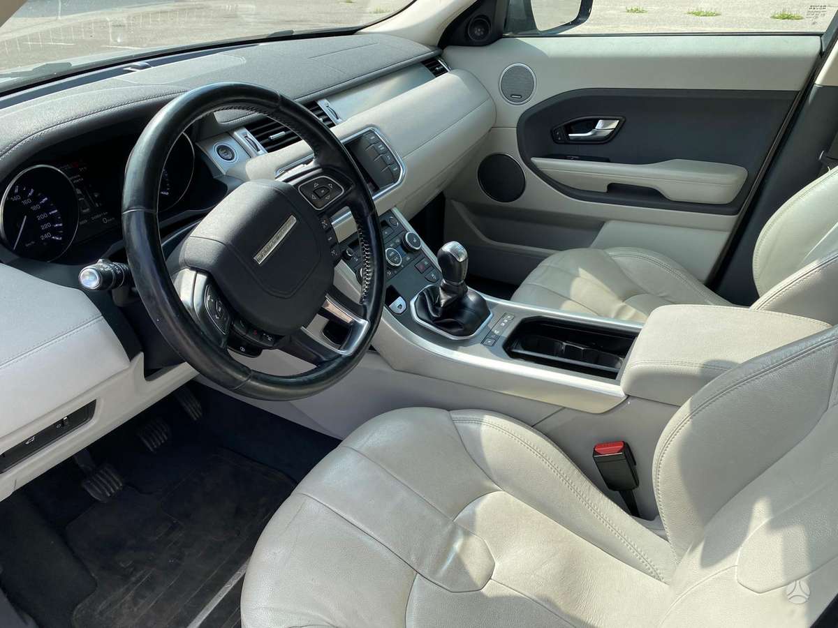 Land Rover Evoque, 2.2 l., off-road / crossover