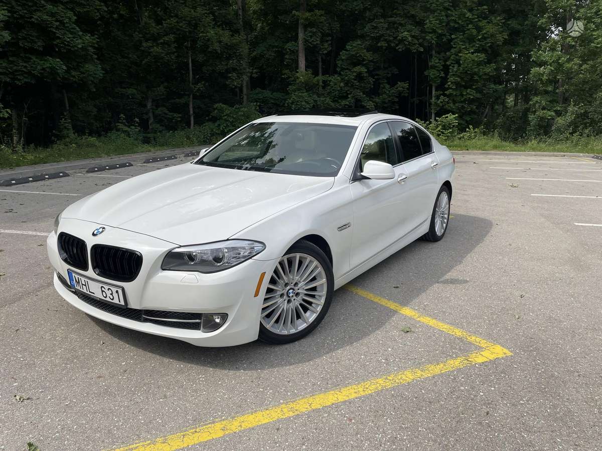 BMW 528, 3.0 l., Седан