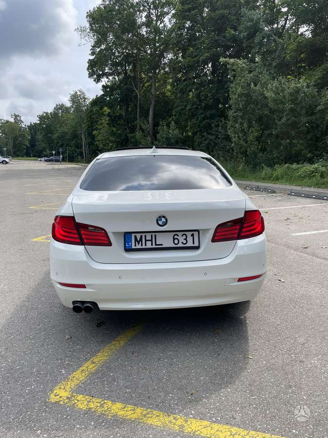 BMW 528, 3.0 l., Седан