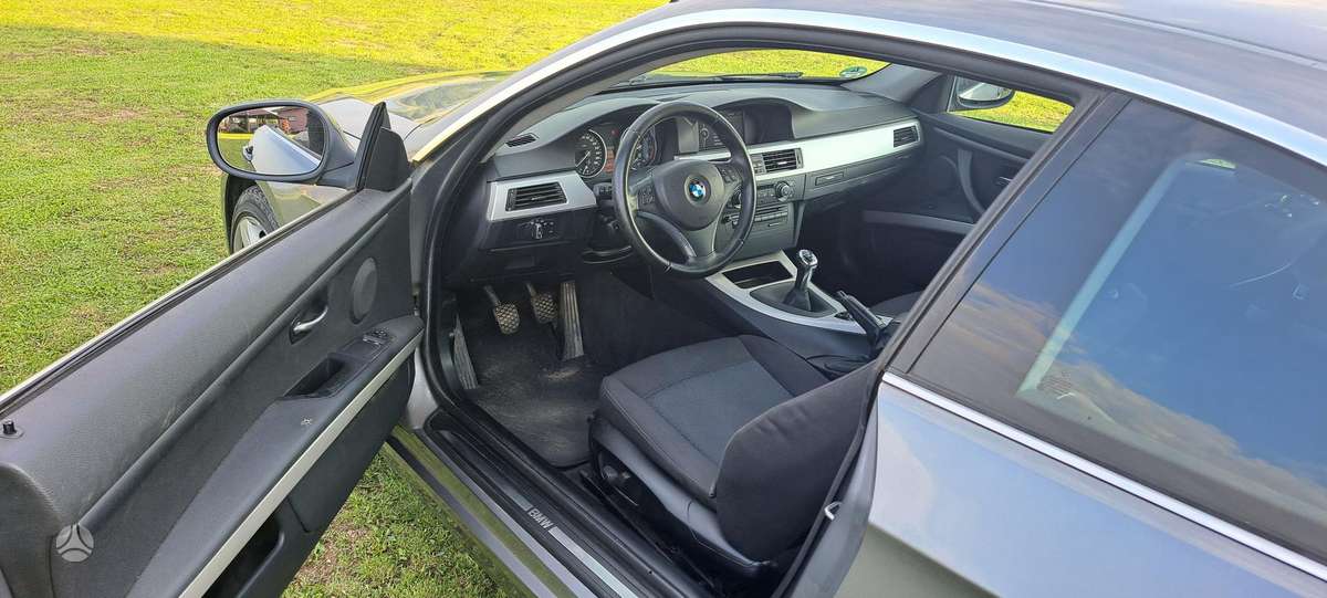 BMW 325, 3.0 l., coupe