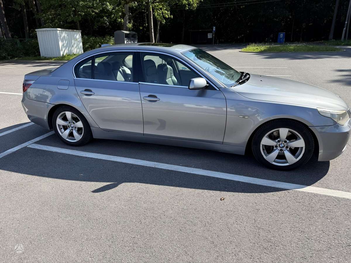 BMW 530, 3.0 l., Седан