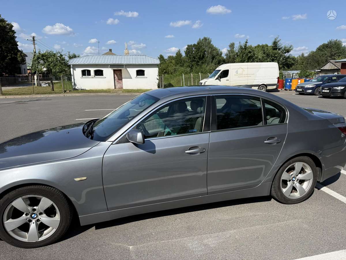 BMW 530, 3.0 l., Седан