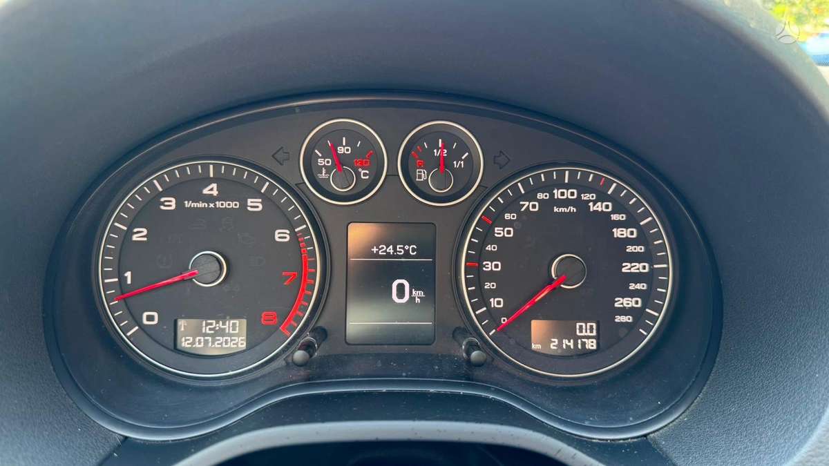 Audi A3, 1.6 l., Хэтчбек