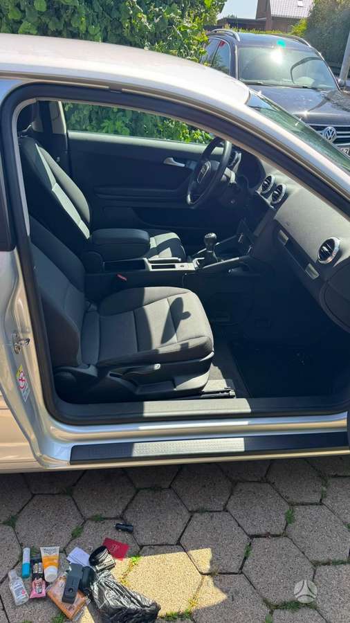 Audi A3, 1.6 l., Хэтчбек