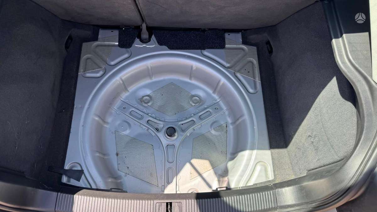 Audi A3, 1.6 l., hatchback