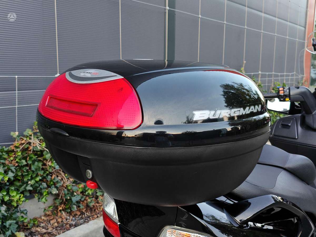 Suzuki Burgman 650cc, scooters / mopeds