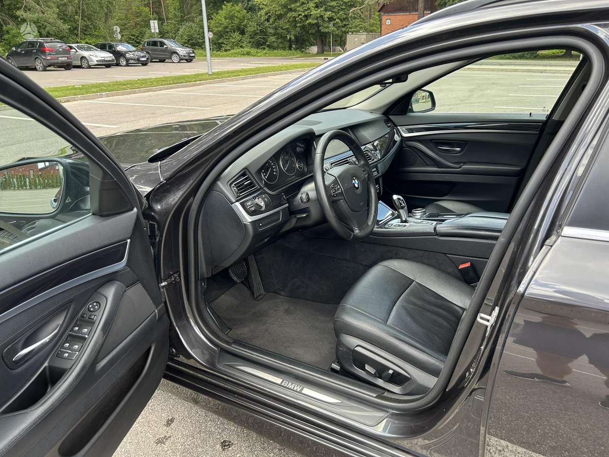 BMW 520, 2.0 l., universalas