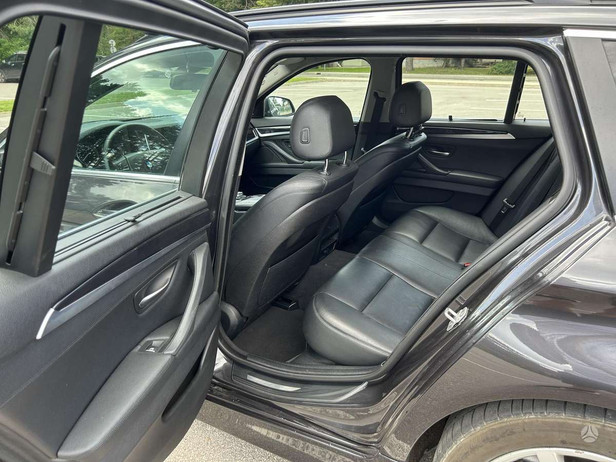 BMW 520, 2.0 l., wagon