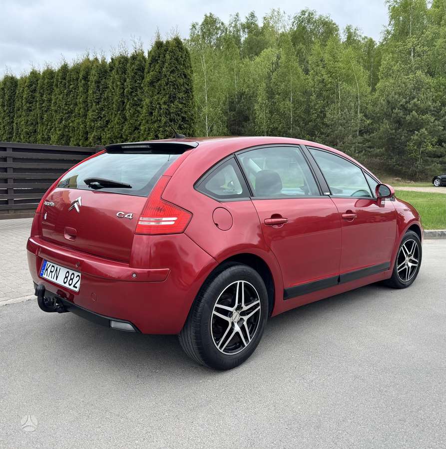 Citroen C4, 1.6 l., Хэтчбек