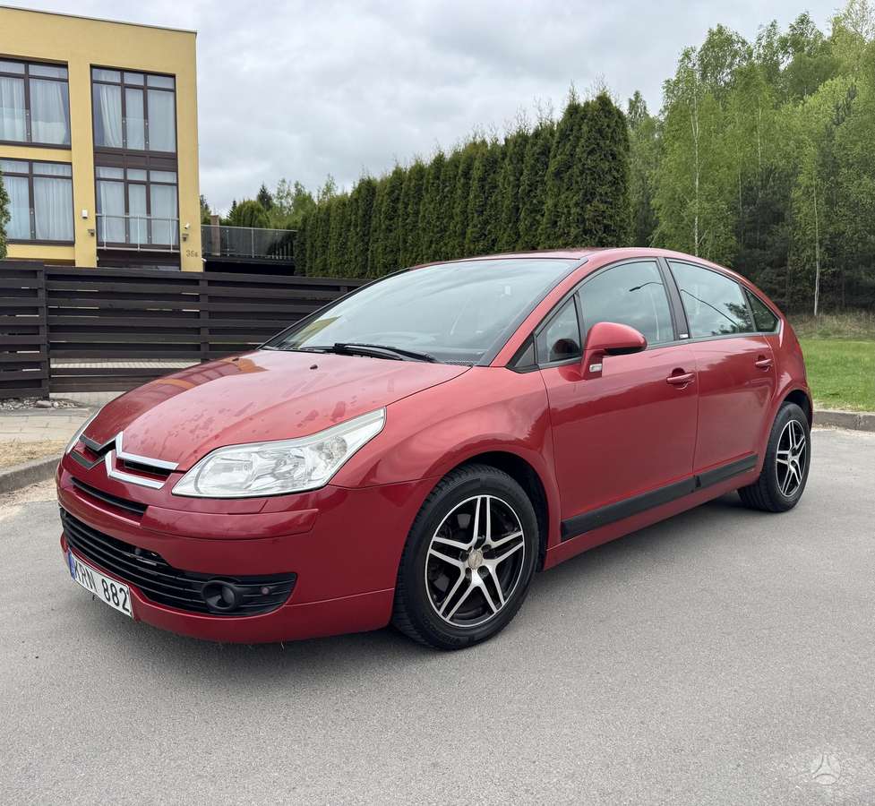 Citroen C4, 1.6 l., Хэтчбек