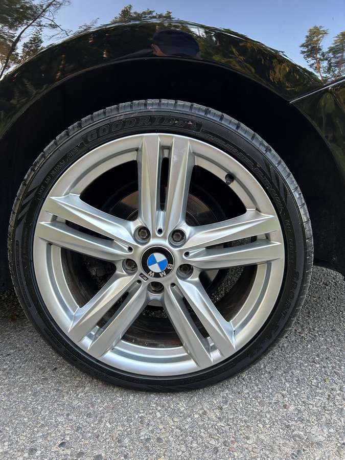 BMW 218, 2.0 l., convertible