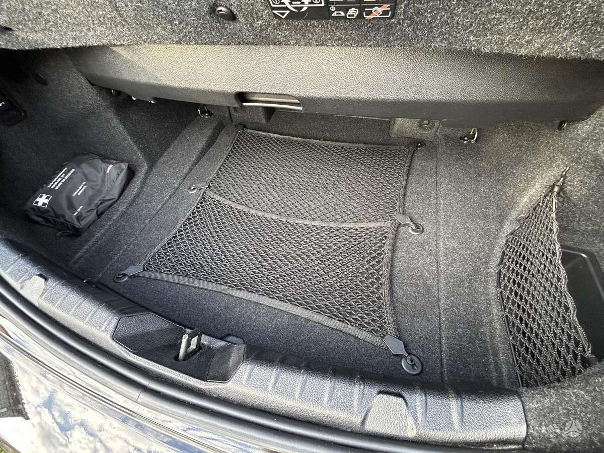 BMW 218, 2.0 l., Кабриолет