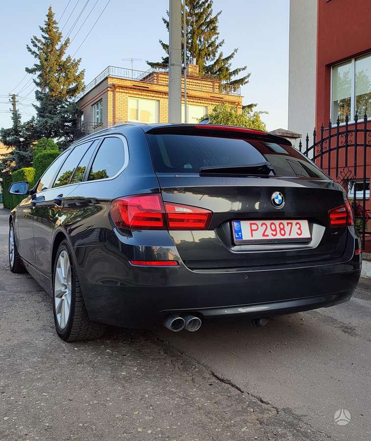 BMW 520, 2.0 l., wagon