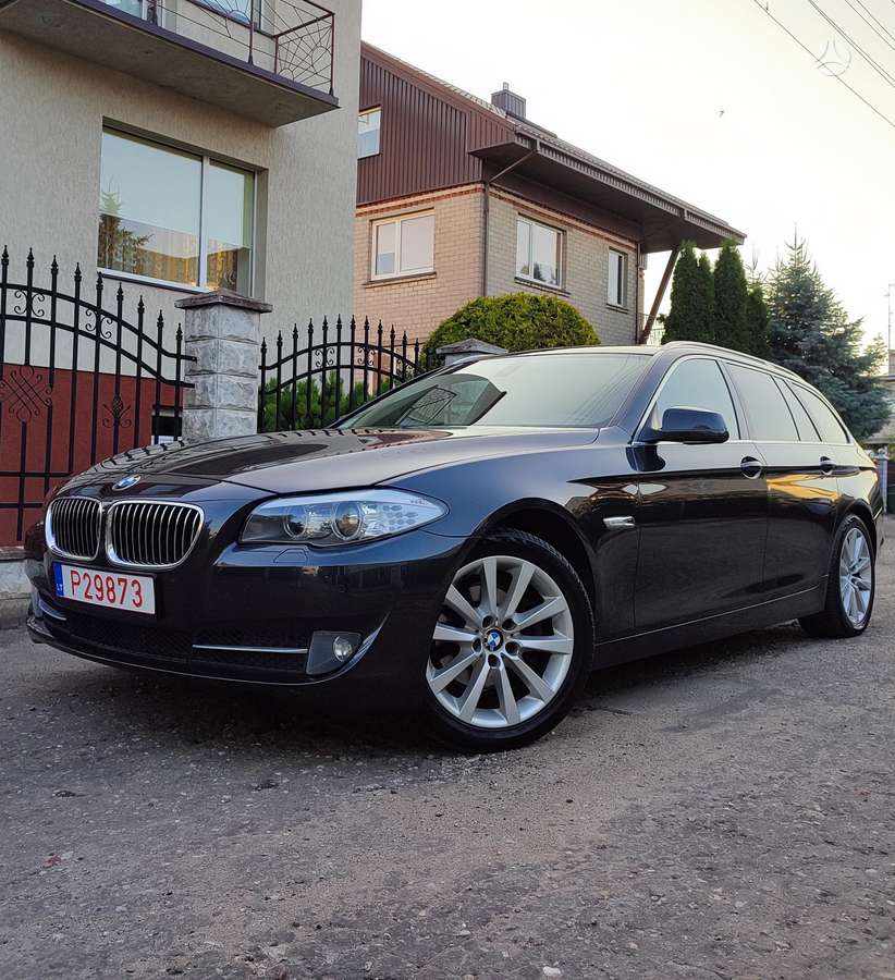 BMW 520, 2.0 l., wagon